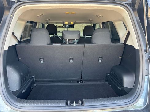 Used 2025 Kia Soul LX w/ LX Technology Package FWD image 30