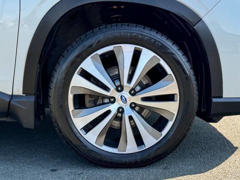 Used 2021 Subaru Ascent Limited w/ Technology Package image 11