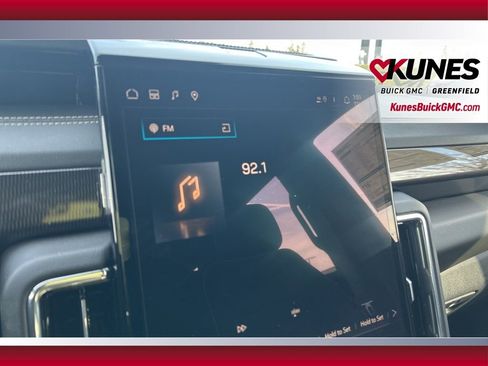 New 2026 GMC Yukon XL Elevation w/ Elevation Premium Package image 33