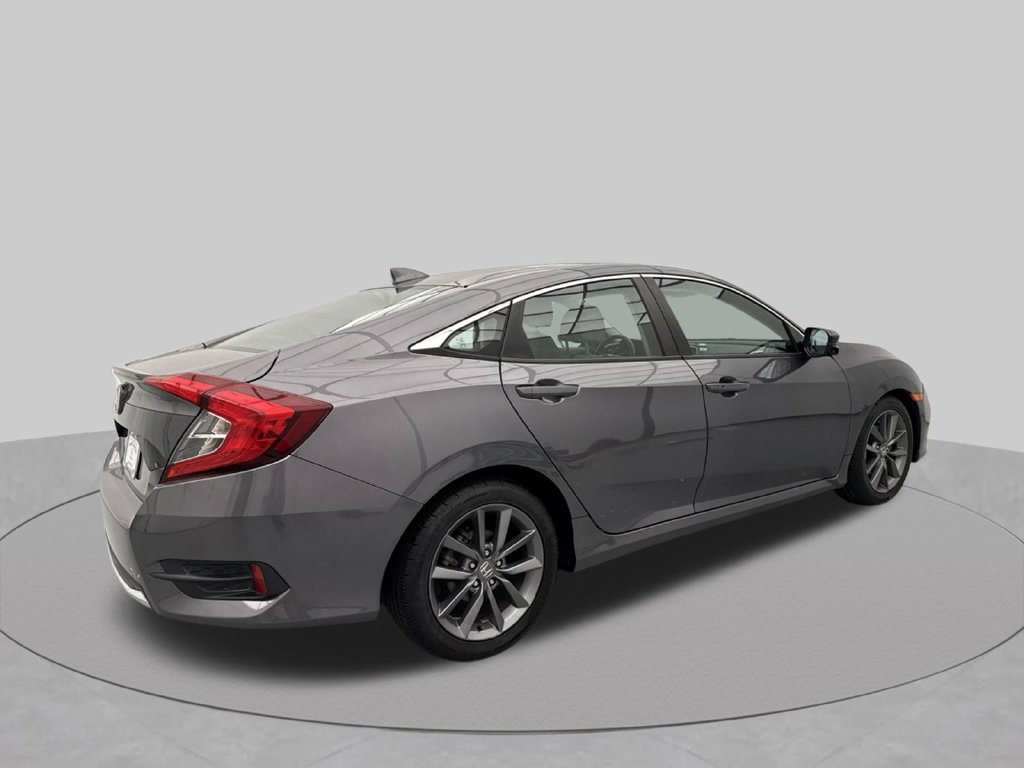 Used 2019 Honda Civic EX image 11