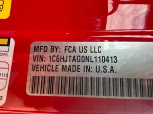 Used 2022 Jeep Gladiator Sport AWD/4WD image 26