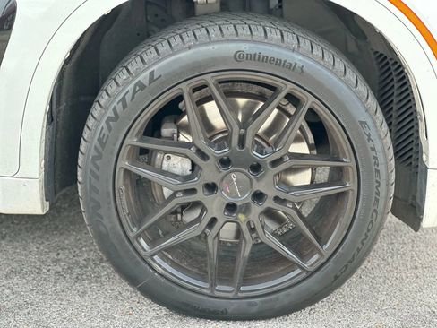 Used 2015 BMW X6 xDrive50i image 28