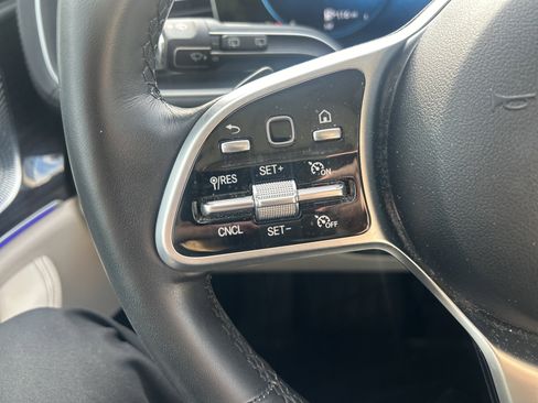 Certified 2022 Mercedes-Benz GLE 350 4MATIC image 19