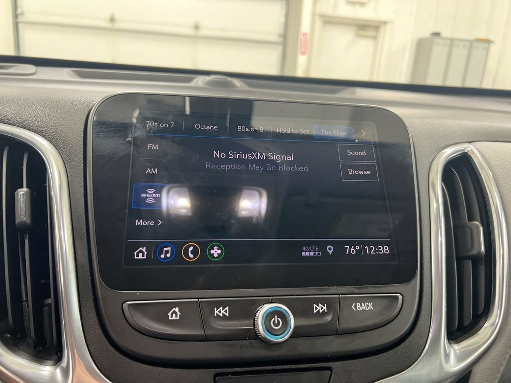 Used 2020 Chevrolet Equinox Premier FWD image 14