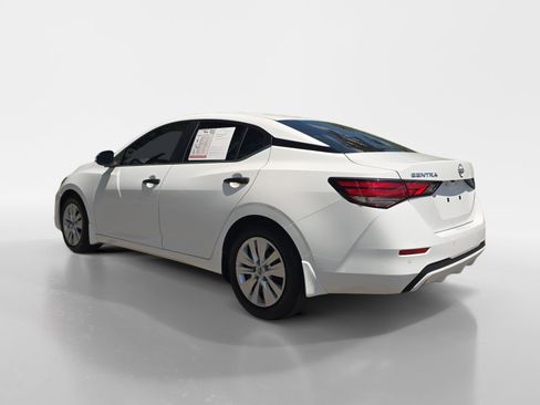 Used 2024 Nissan Sentra S FWD image 3