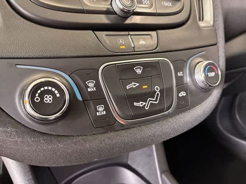 Used 2020 Chevrolet Malibu RS FWD image 39