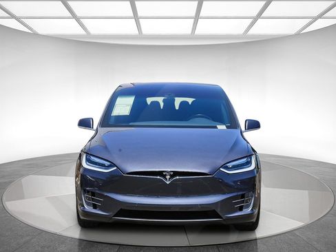 Used 2016 Tesla Model X 90D AWD/4WD image 6