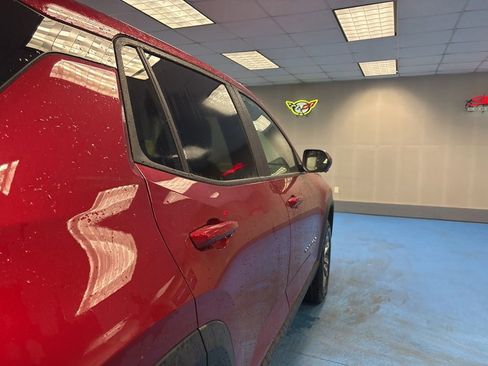 New 2026 Chevrolet Equinox LT w/ Convenience Package II FWD image 6