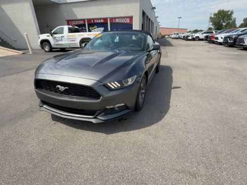 Used 2015 Ford Mustang Convertible w/ Equipment Group 051A RWD image 4