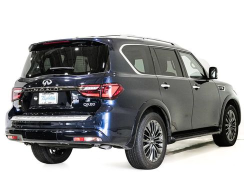 Used 2022 INFINITI QX80 Premium Select w/ Cargo Package AWD/4WD image 7