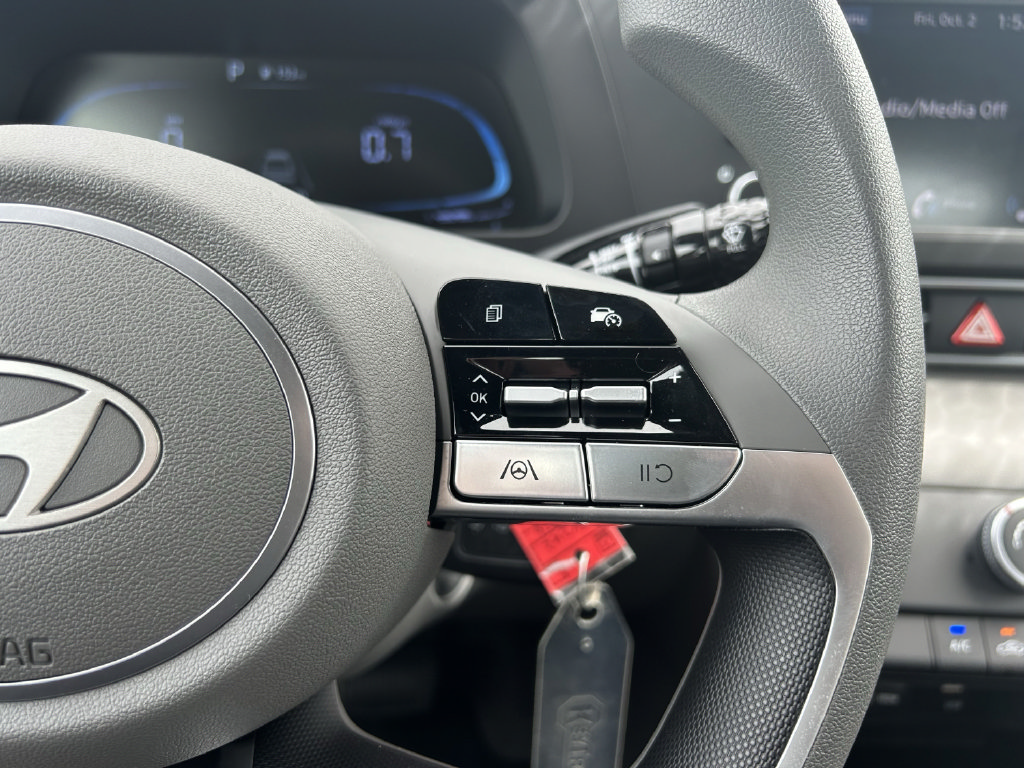 New 2026 Hyundai Elantra SE FWD image 30