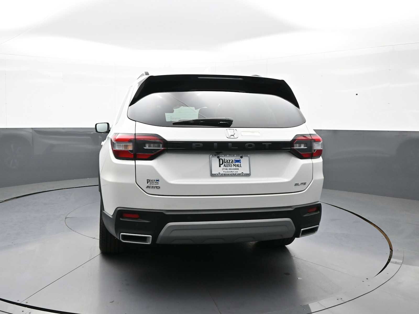 Certified 2023 Honda Pilot Elite image 6