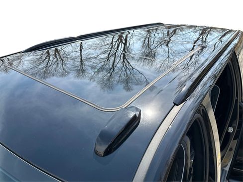 Used 2025 GMC Yukon XL AT4 Ultimate image 13