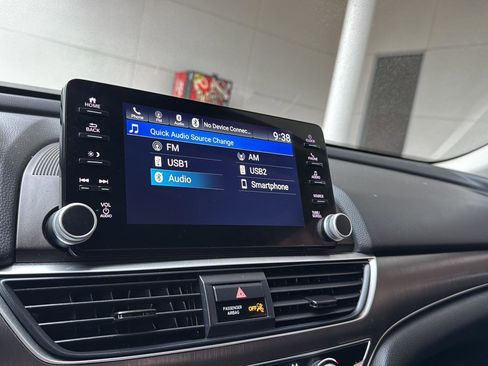 Used 2022 Honda Accord LX image 21