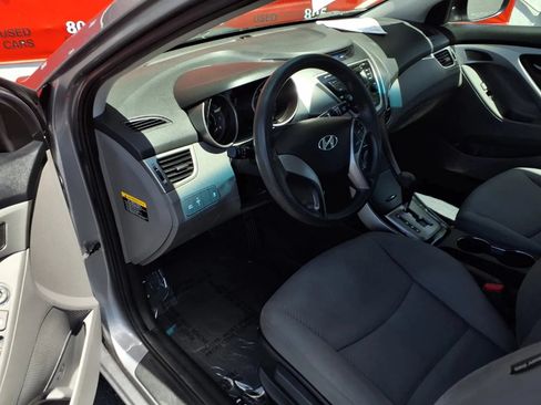 Used 2013 Hyundai Elantra GLS FWD image 19