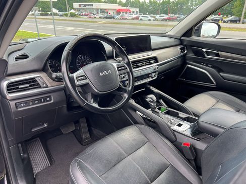 Used 2022 Kia Telluride EX w/ EX Premium Package AWD/4WD image 21
