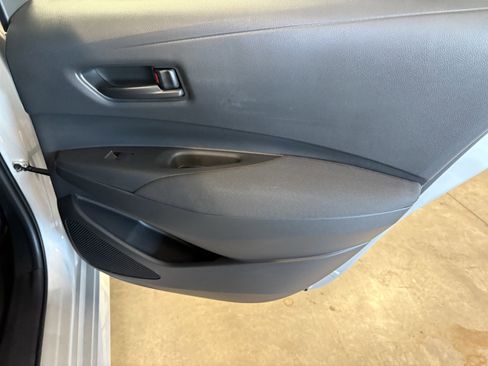 Certified 2024 Toyota Corolla LE image 32