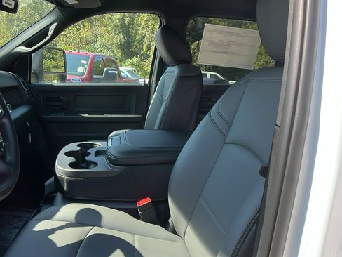 New 2025 RAM 4500 Tradesman w/ Safety Group image 18