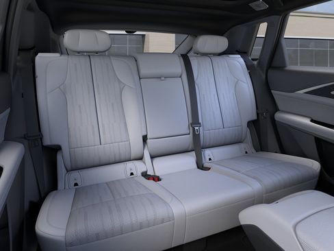 New 2026 Cadillac Lyriq Premium Luxury RWD image 17