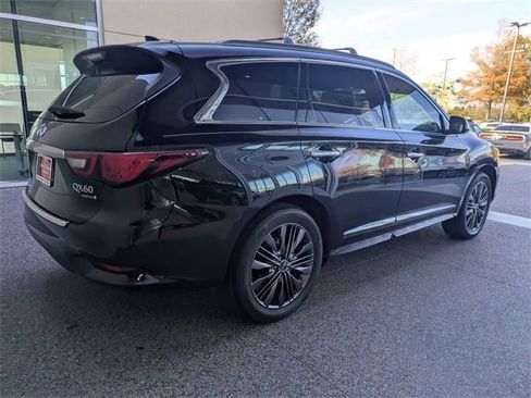Used 2019 INFINITI QX60 Luxe w/ Limited Package image 6
