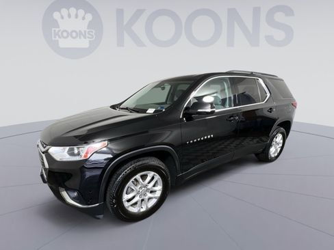 Used 2020 Chevrolet Traverse LT FWD image 5