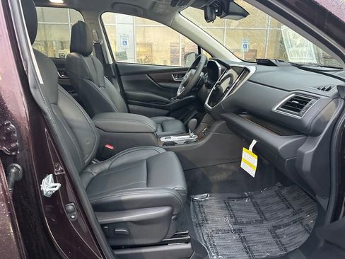 Used 2025 Subaru Ascent Touring image 19