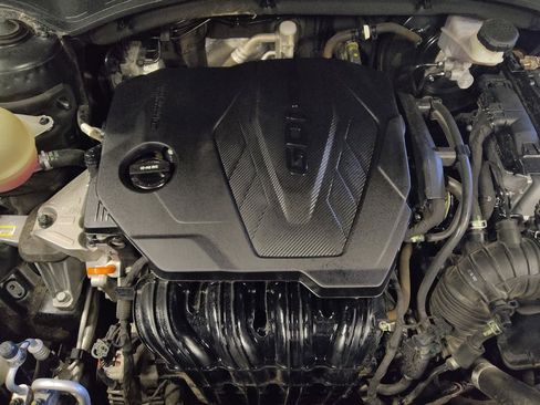 Used 2021 Kia Sorento S image 30