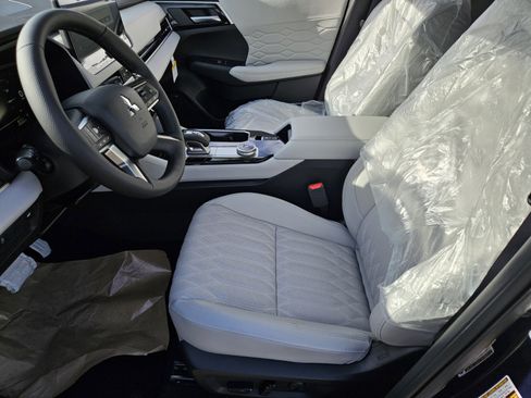 New 2026 Mitsubishi Outlander SEL image 7