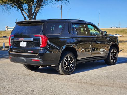 Used 2021 GMC Yukon AT4 w/ AT4 Premium Package image 7