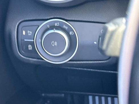 Used 2022 Alfa Romeo Giulia Veloce image 29