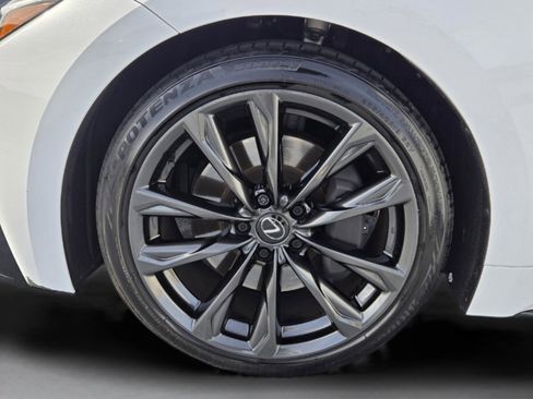 Certified 2025 Lexus IS 350 F Sport image 17
