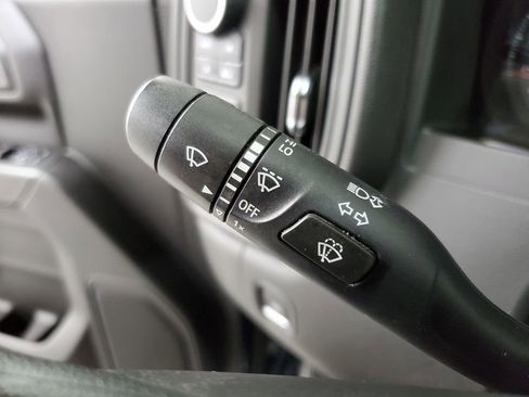 Certified 2020 Chevrolet Silverado 1500 Custom w/ Custom Value Package image 33