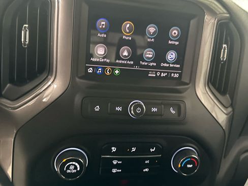 Used 2026 Chevrolet Silverado 1500 Custom Trail Boss w/ LPO, Dark Essentials Package AWD/4WD image 22
