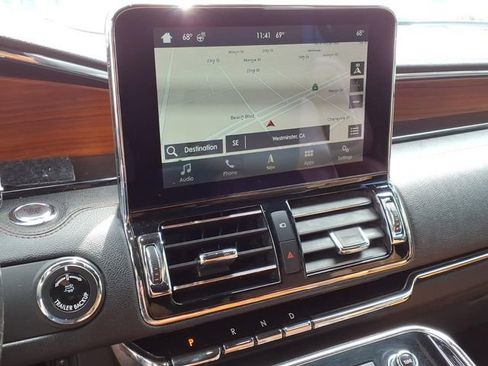 Used 2019 Lincoln Navigator L Reserve image 20