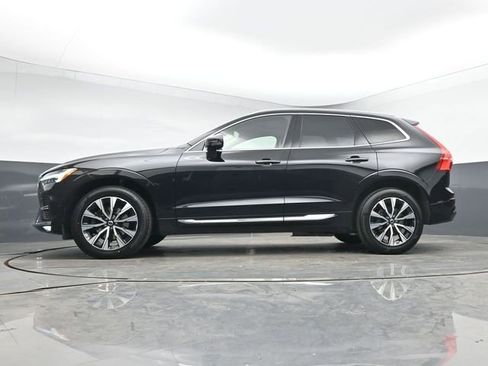 Used 2023 Volvo XC60 B5 Plus AWD/4WD image 43
