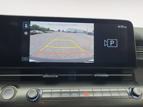 Used 2025 Hyundai Kona SEL AWD/4WD image 23