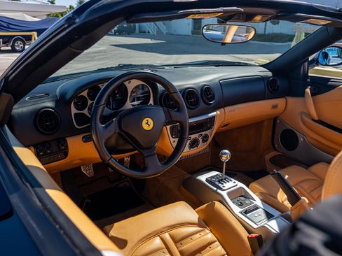 Used 2003 Ferrari 360 Spider image 38