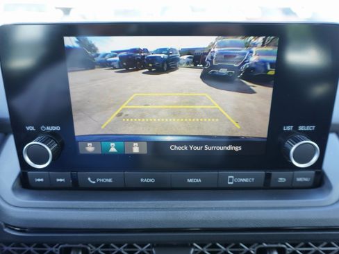 Used 2023 Honda Accord EX image 17