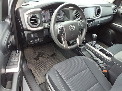 Certified 2021 Toyota Tacoma SR5 w/ Trail Edition AWD/4WD image 16