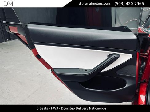 Used 2018 Tesla Model 3 Long Range image 27