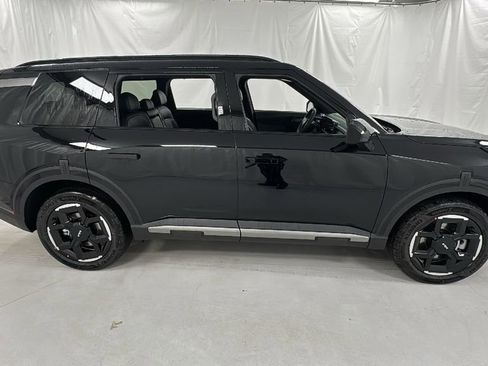 New 2027 Kia Telluride EX image 2
