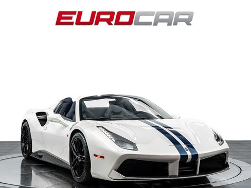 Used 2018 Ferrari 488 Spider RWD image 9