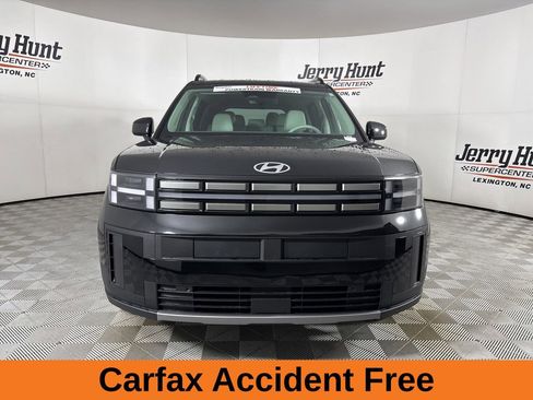 Used 2025 Hyundai Santa Fe SEL image 3