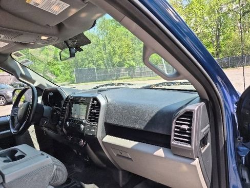 Used 2018 Ford F150 XLT w/ Equipment Group 302A Luxury AWD/4WD image 13