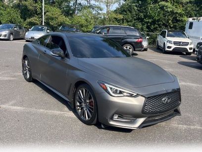 Used 2017 INFINITI Q60 Red Sport 400
