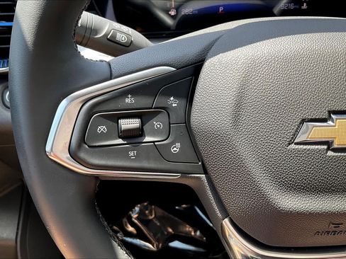Used 2024 Chevrolet Trax LT w/ Driver Confidence Package FWD image 18