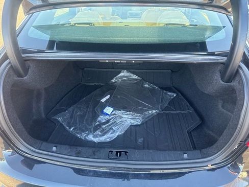 Used 2018 Volvo S60 T5 Dynamic w/ Protection Package image 10