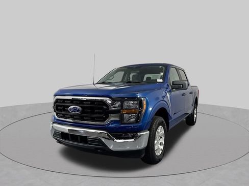 Used 2023 Ford F150 XLT AWD/4WD image 2
