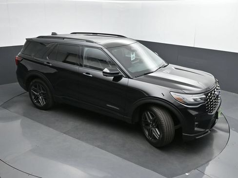 Used 2026 Ford Explorer ST AWD/4WD image 49