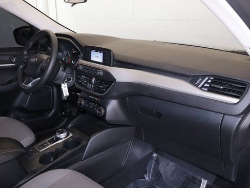 Used 2022 Ford Escape S AWD/4WD image 38